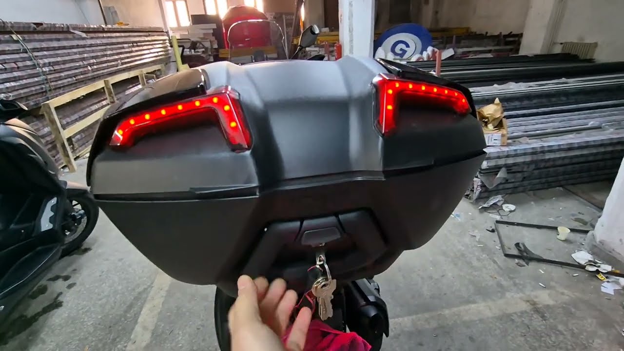 Yamaha Xmax Tmax yeni nesil çantaların çalınma / hırsızlık durumlarına karşı önlem #Xmax