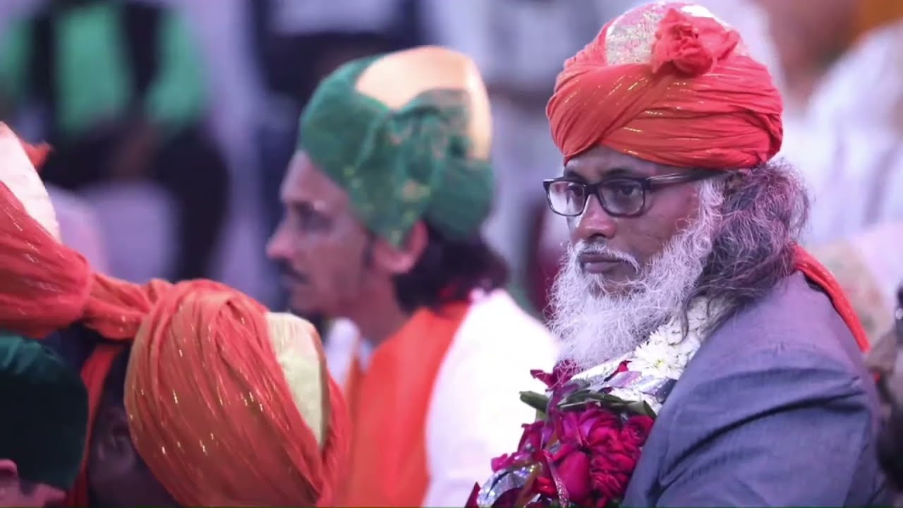 YA PEER TERAY KADMO SAY GHAR MERA JANNAT RAHE #makhmalipeer #HAZRATMAKHMALIPEERQAWWALI