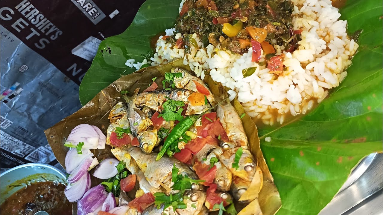 SDeep is live  छोटी मछली को सगुवान  पत्ती में लपेट के  बनायेगे #roastedfish #maddsagjhor #cooking