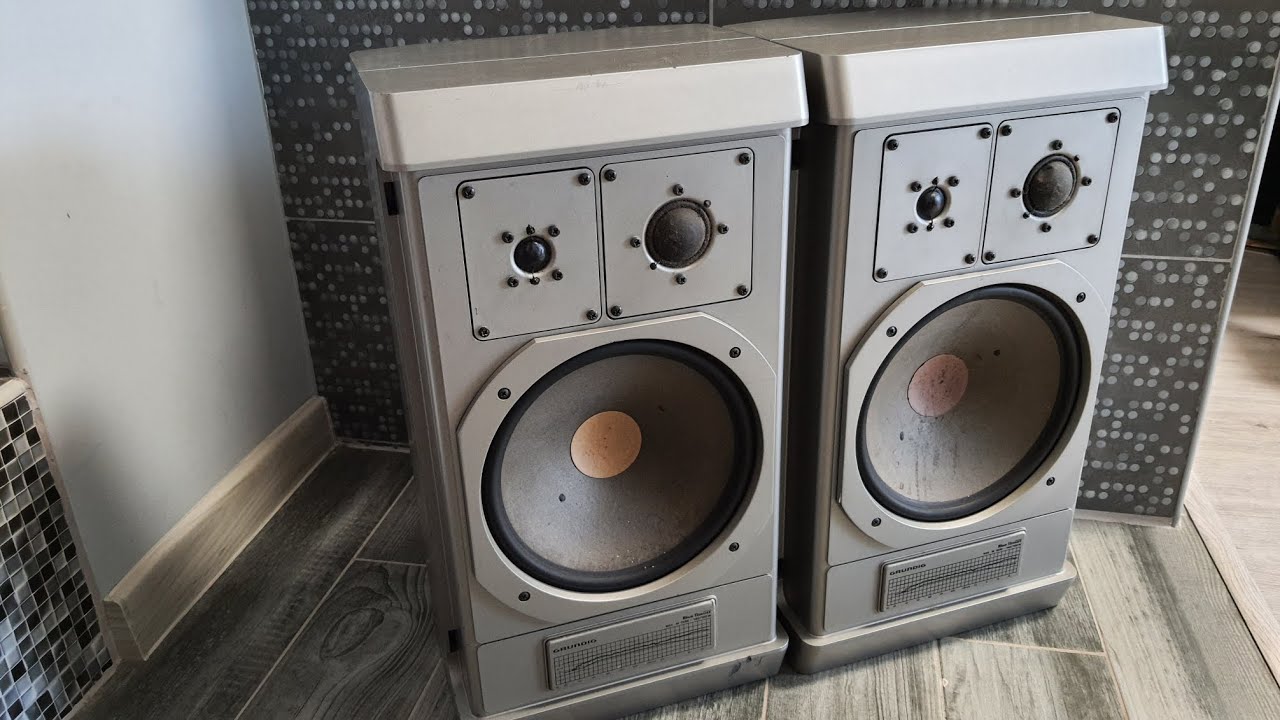 Тест вінтажної акустичної системи GRUNDIG BOX M1500 - 1981 року випуску.