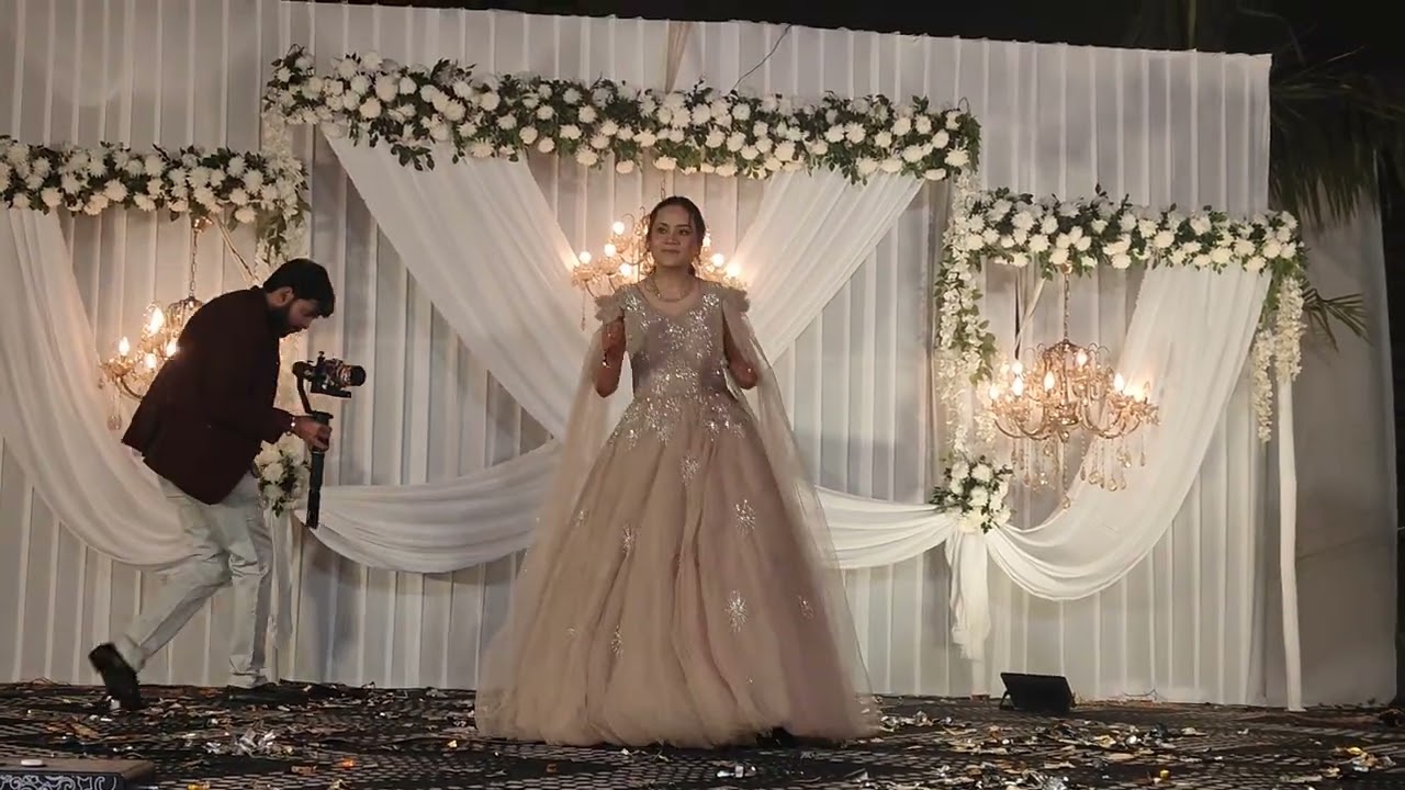 Couple dance performance #coupledance #weddingdance #groupshow #wedding #weddingceremony #entertainm