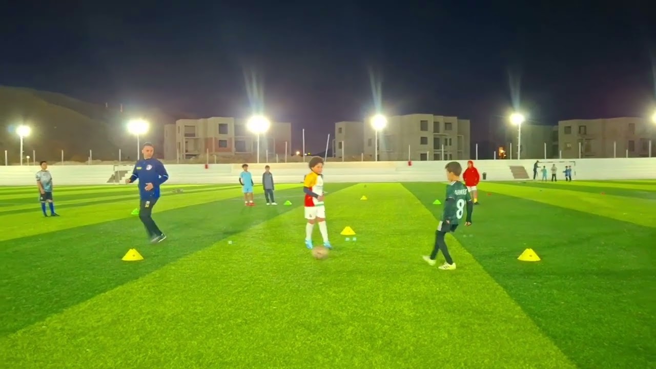 تمارين كرة قدم لزيادة دقة التمرير والاستلام #كرة_قدم #تمارين #مهارات #تدريب 