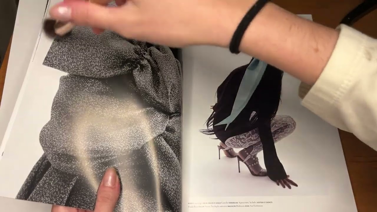 asmr folheando, contornando e lendo revista