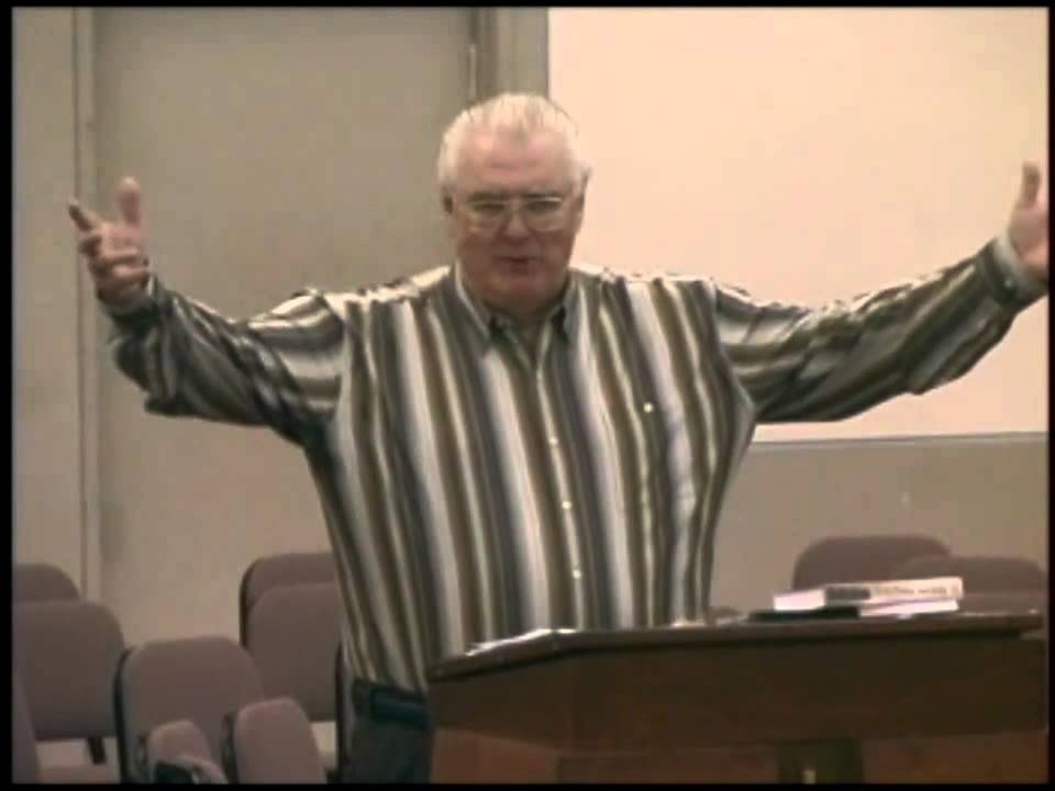 26 Ezekiel 40:1-43:27 - 