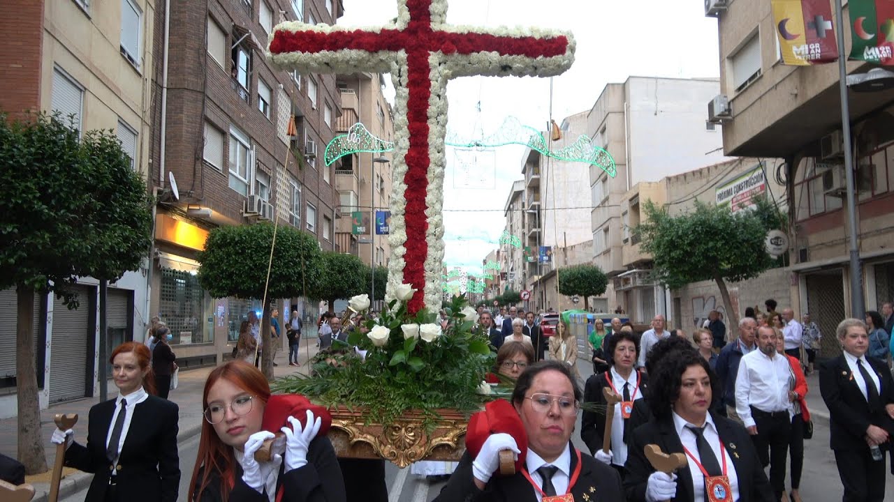 Fiestas de la Santa Cruz   Solemne Procesión