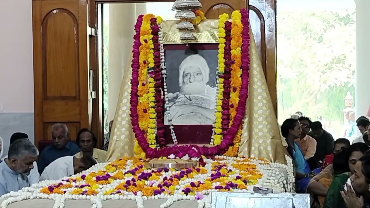 राधा बाग सतसंग बाबूजी महाराज समाध सुबह  05/11/2024 ।।@RSSATSANGSOAMIBAGHAGRAOffical
