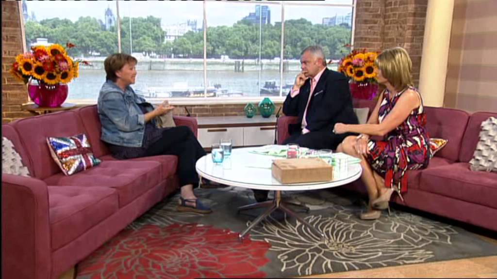Pauline Quirke | This Morning Interview (19th July 2011)