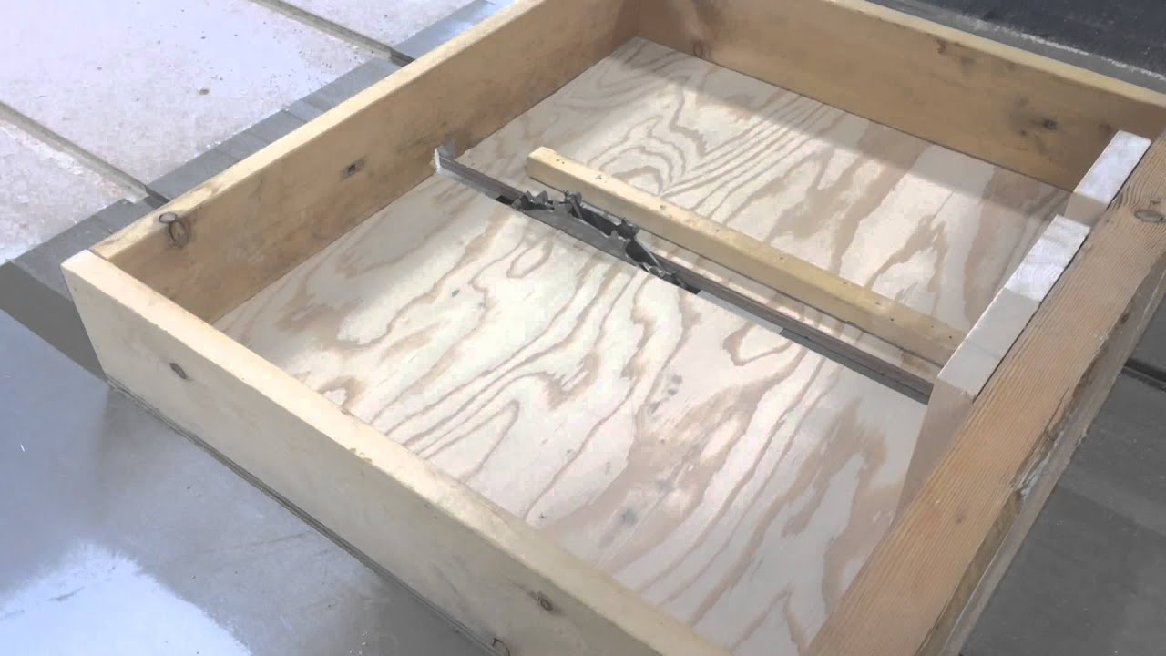 How to make a jig for cutting finger grooves in bee hive boxes