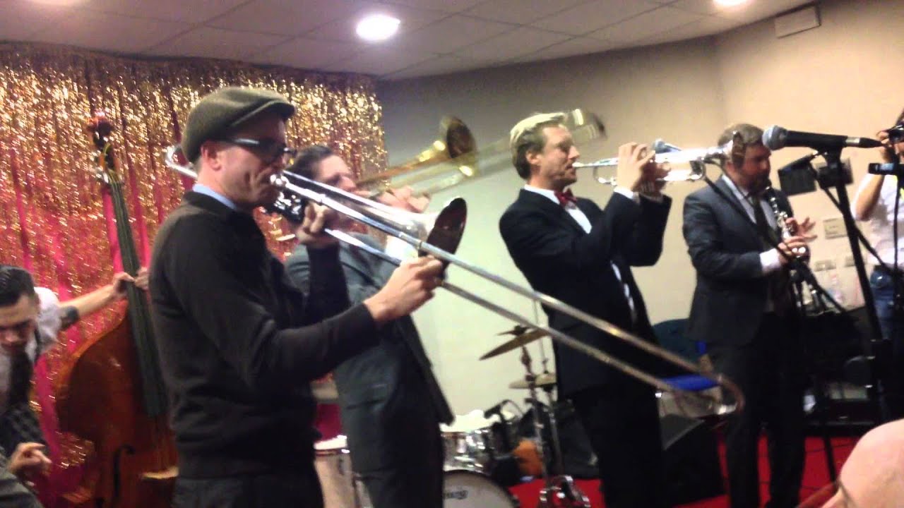 Gentlemen and Gangsters with Charlie Halloran