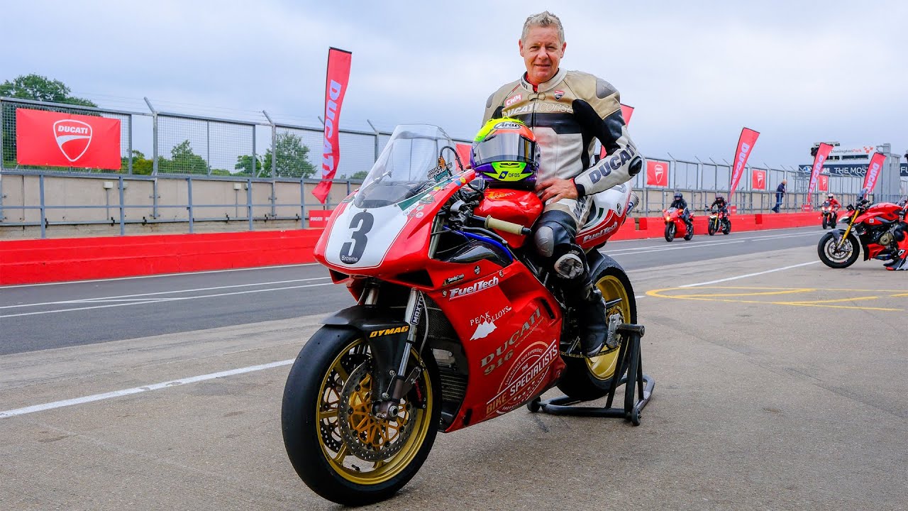 Chris Walker rides the Manx GP-winning Ducati 916 at Donington Park