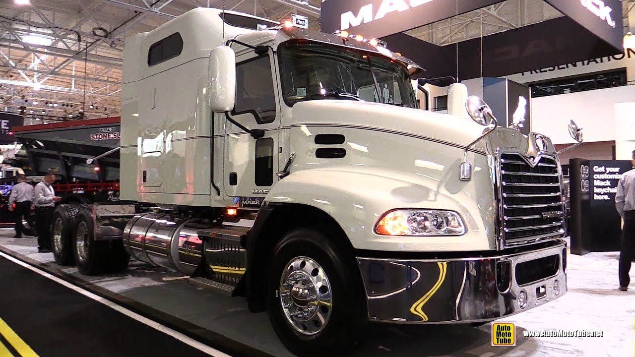 2016 Mack Pinnacle CXU613 Axle Back 70inch Mid Rise Sleeper Truck - Exterior and Cabin Walkaround