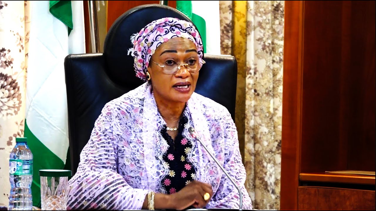 Tinubu's Wife Urges A Crackdown On Illegal Almajiri Schools, Demands Registration of Imams & Ulamas