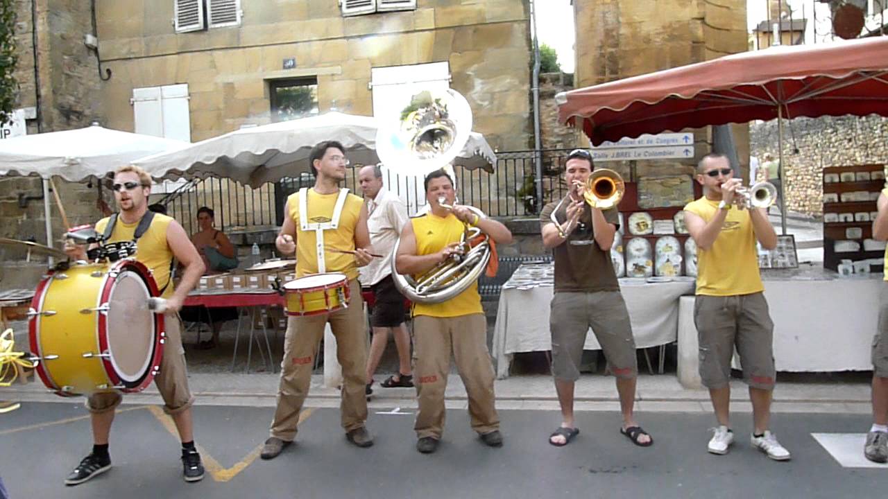 BANDAZIK joue Shakira - Waka Waka - Sarlat