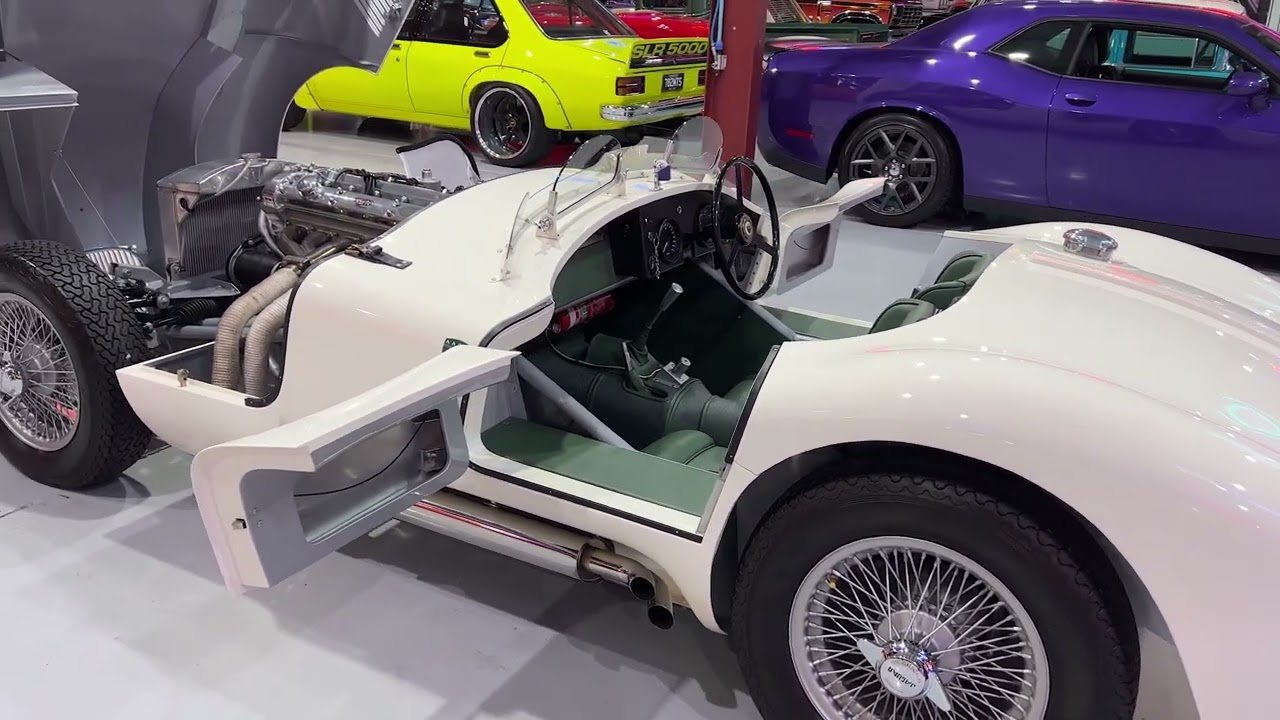 1953 Jaguar C Type Legacy for sale by auction at SEVEN82MOTORS Classics, Lowriders and Muscle Cars