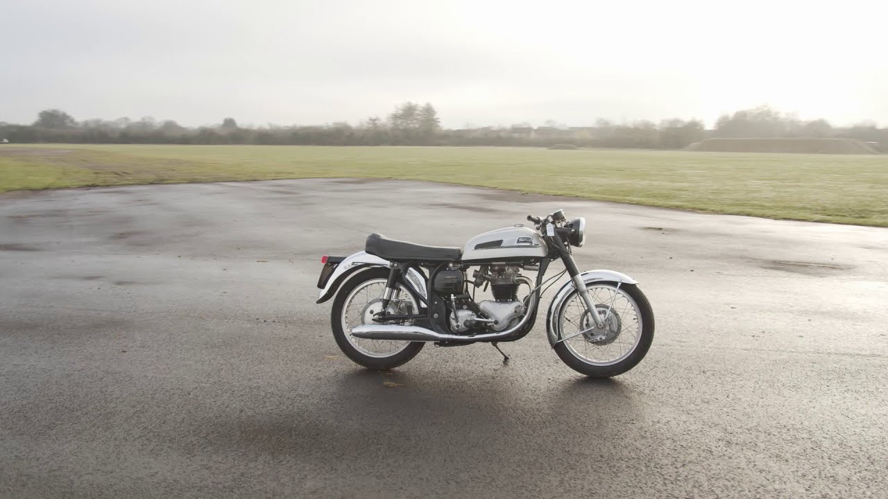 LOT 672 - 1967 NORTON DOMINATOR 650SS