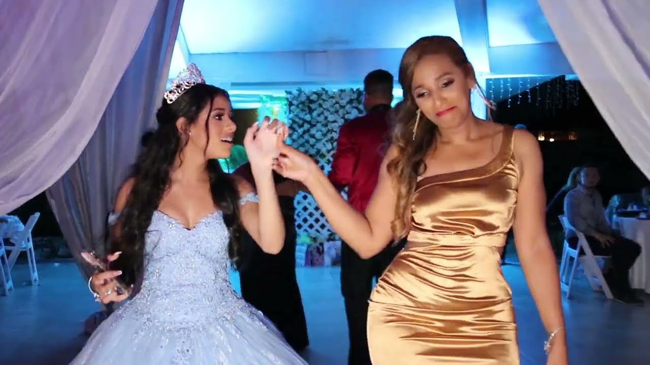Los XV de Laysha Estilo Trompo loco