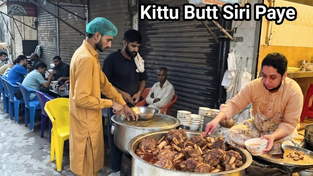 60-Years-Old Breakfast Tradition: Siri Paye and Desi Murgh | Ketoo Butt Siri Paye Lahore