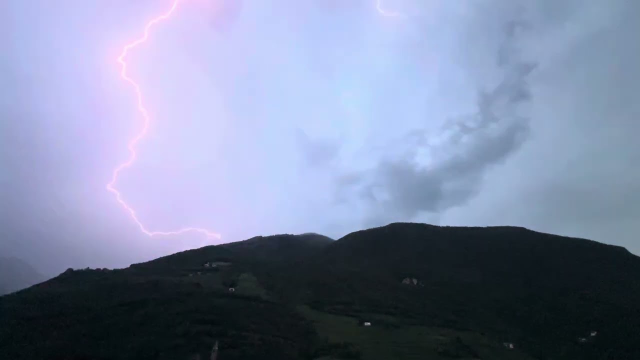 Lightning Bolzano ⚡️🌩️⛈️ 