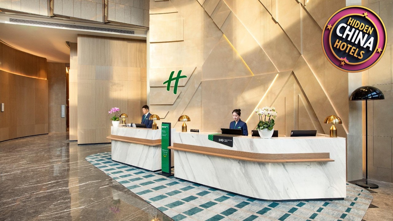 Holiday Inn Shanghai Nanjing Road By IHG | Shanghai, China | Hotel Review 🛏️