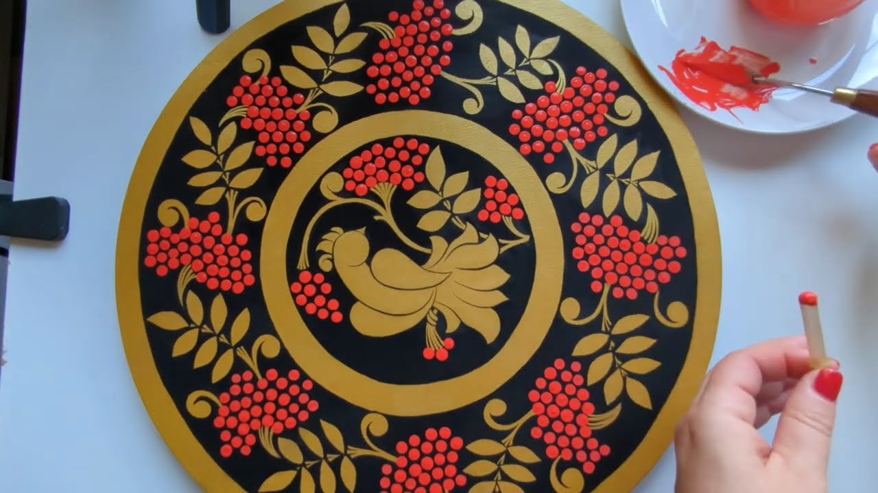 Khokhloma painting step-by-step process Russian decorative art