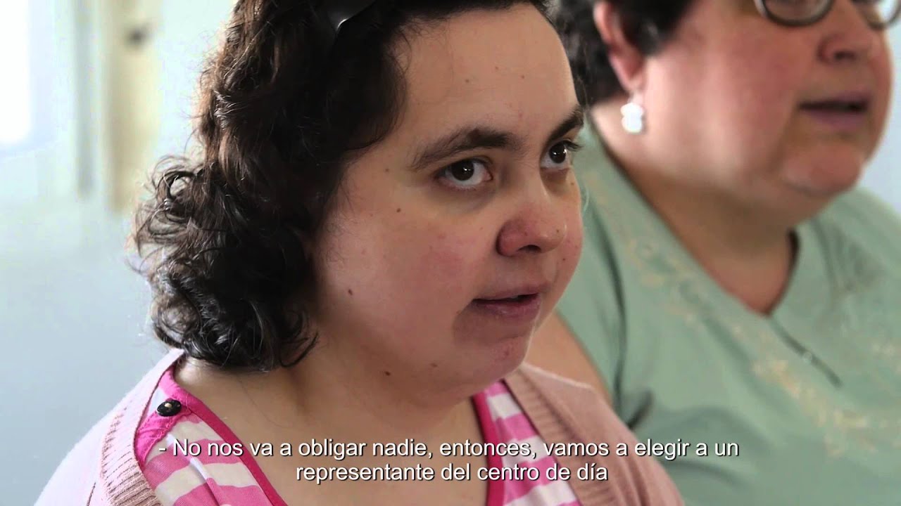 1. ¿Es importante que las personas con discapacidad intelectual participen en las decisiones?