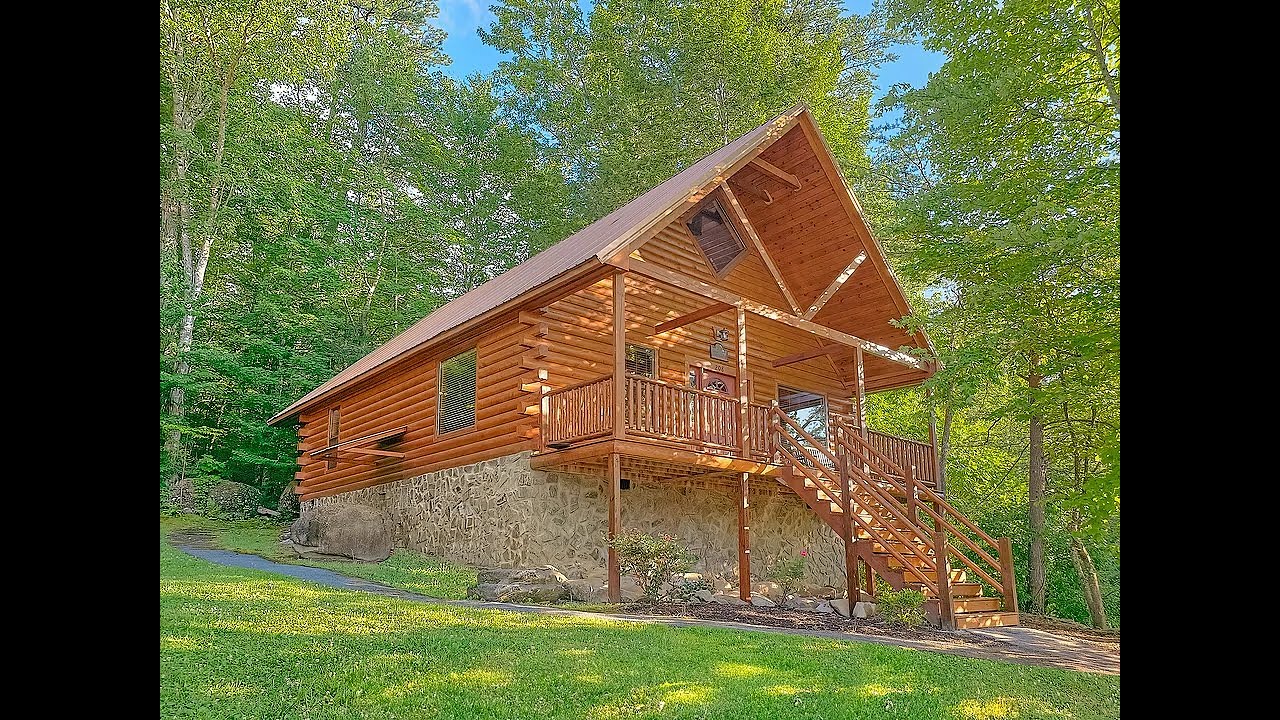 Noah's Getaway - 2-Bedroom Cabin Rental in Gatlinburg