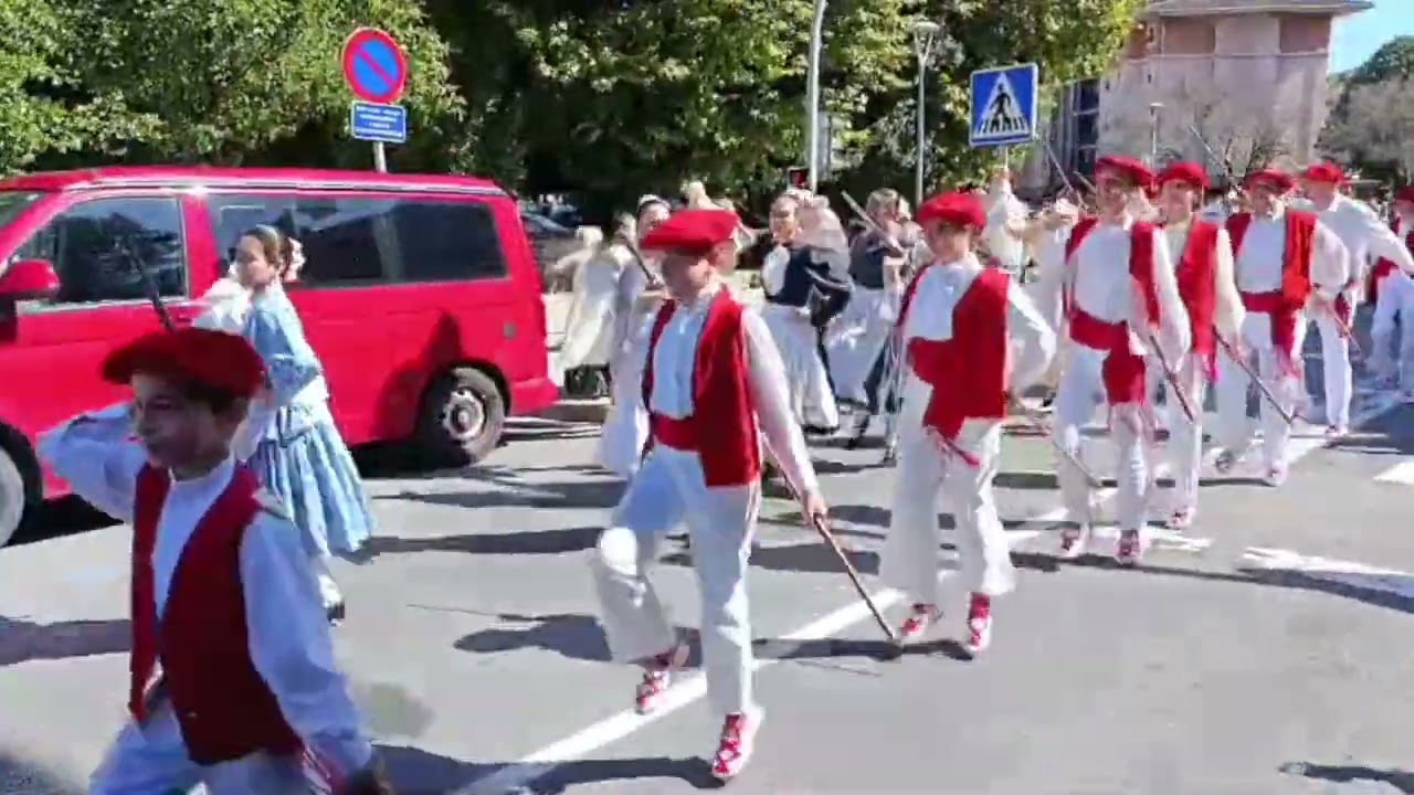 Lezo. 2024ko santakrutzak. Artzain eta inudeen desfilea (2024-09-15)