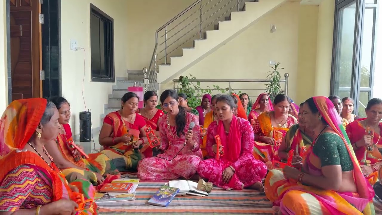  🙏શિવજી નું ભજન 🙏હાથ મારો જાલી લેજો તમે મારા વાલા🙏 ભજન નીચે લખેલું છે 👇