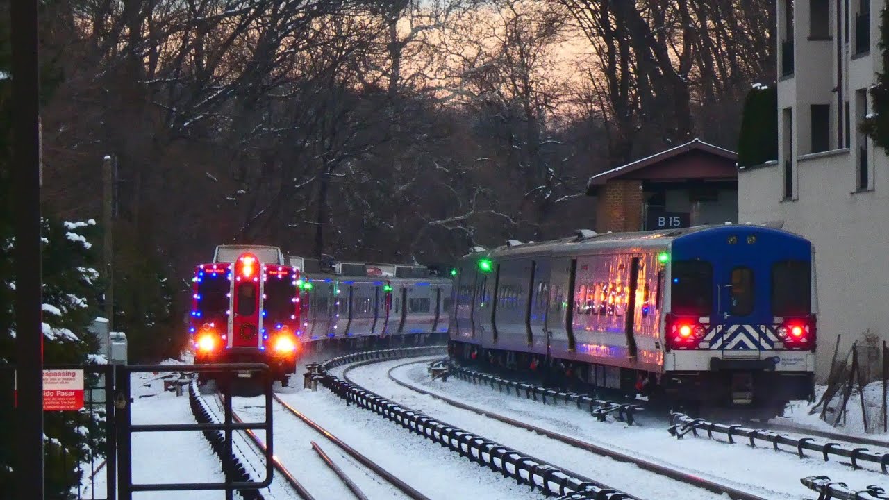 Metro-North Railroad: Harlem Line Trains + Holiday Lights Trains at Bronxville (AM Rush Hour)