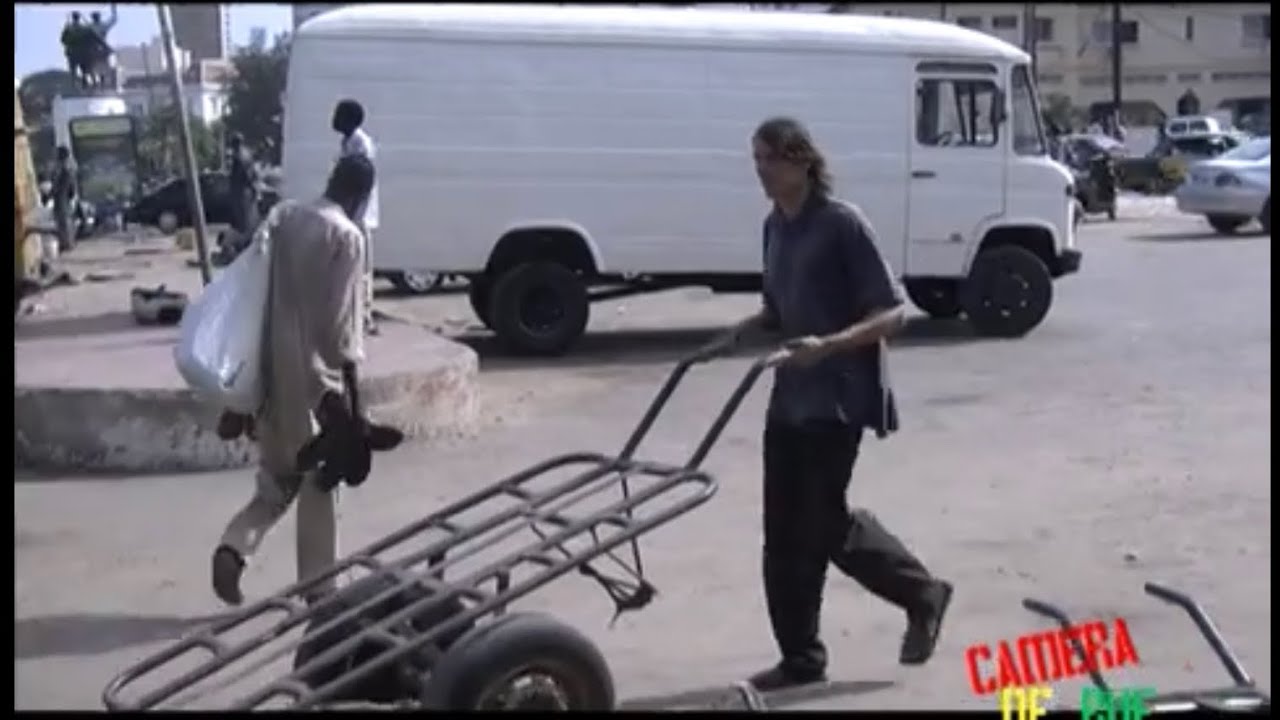 Toubab di pousse pousse  Senegal yén guéni dieul gal pour dem Espagne