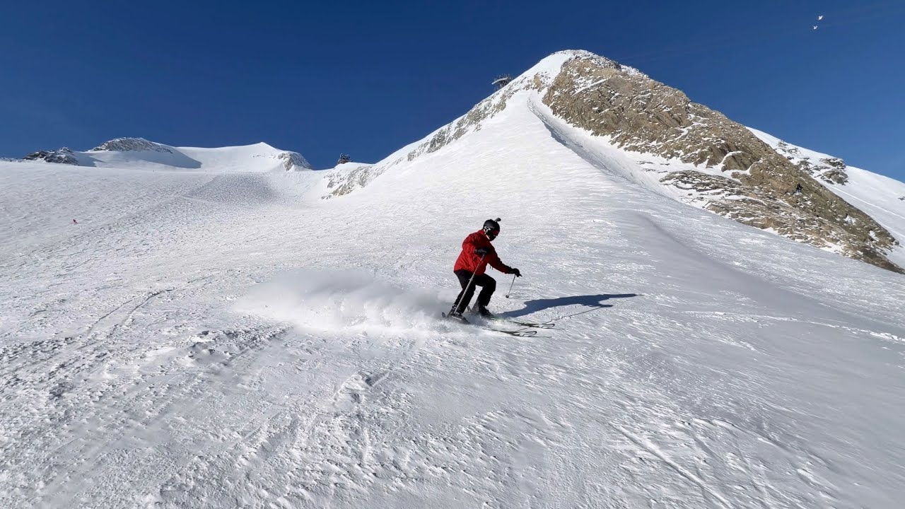 Tignes. ‘26. Side/by black piste ‘Descente’, Glacier Grande Motte. Lars, 62 ys. 4K. POV Gopro