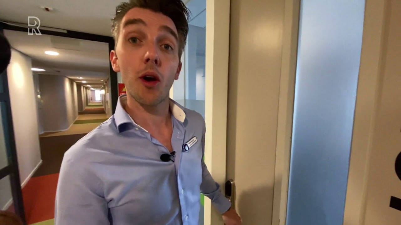 Zo ziet een tijdelijk coronacentrum er van binnen uit