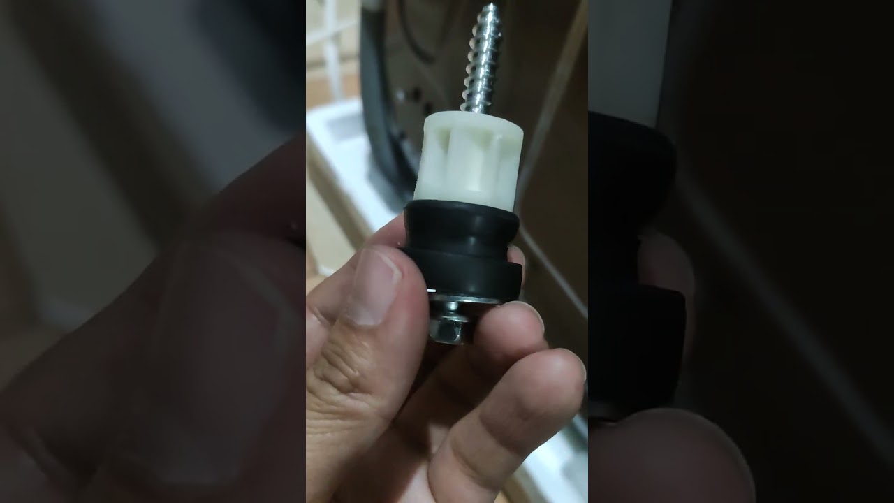 Lavadora Hisense - así son los  pernos de transporte 