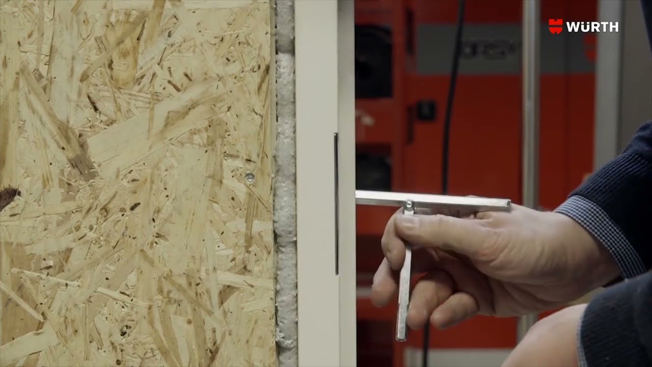 Slik bruker du Würth byggskum