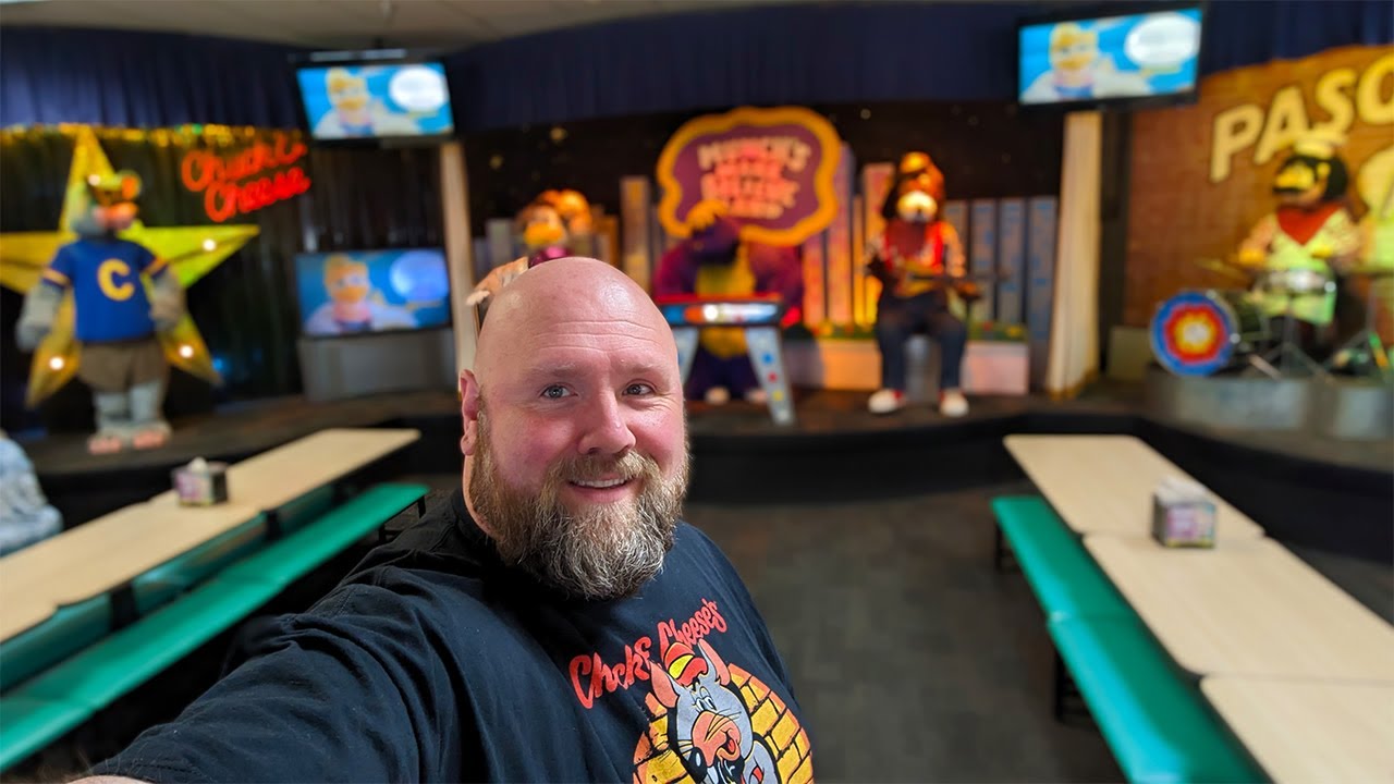 I Return To The CEC In Des Moines, IA To See The Oldest 3 Stage Still In Existence!