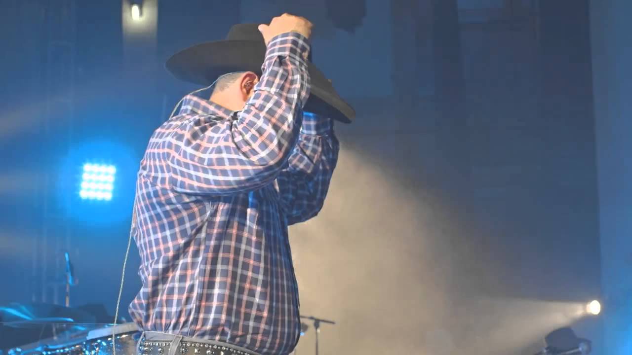 Intocable   Eres Mi Droga  Live