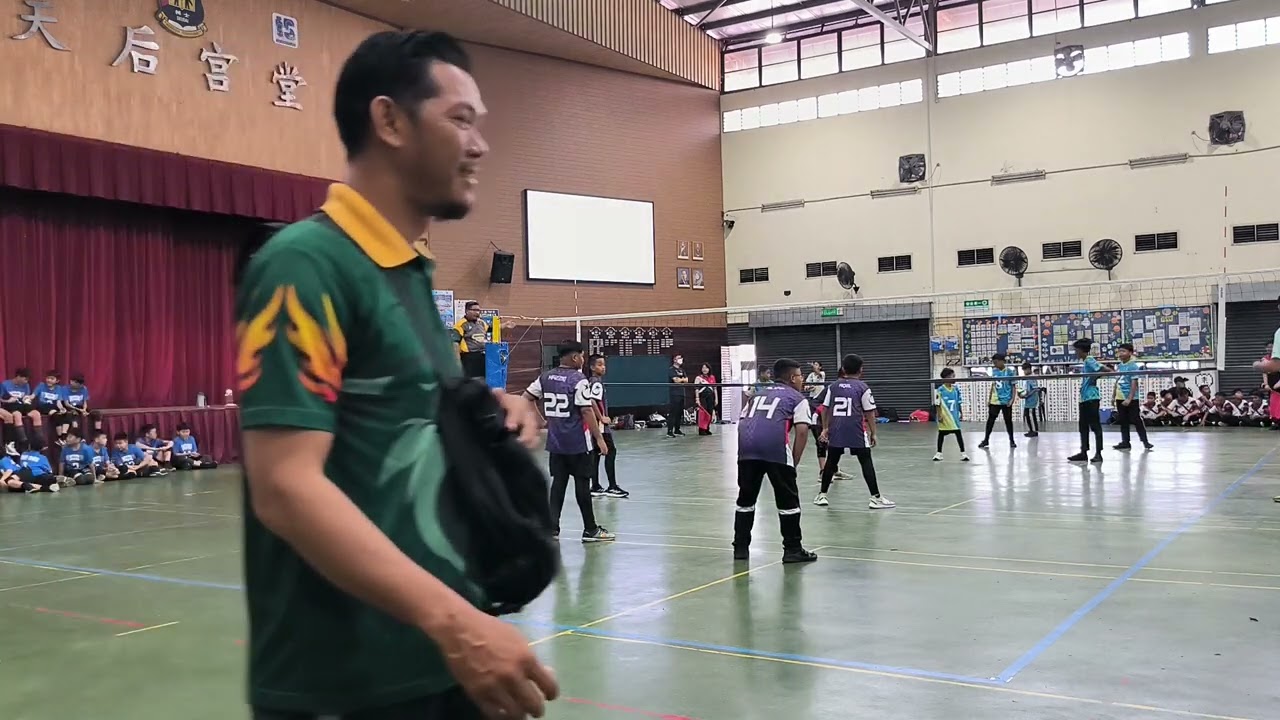 MSSD BOLA TAMPAR U12. SK TAMAN DAMANSARA ALIFF VS SK TEBRAU BAKAR BATU. Set 2