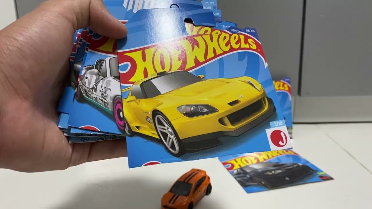 IS IT STILL WORTH GETTING A HOTWHEELS MAINLINE? (Some of the Worse and Best mainlines)