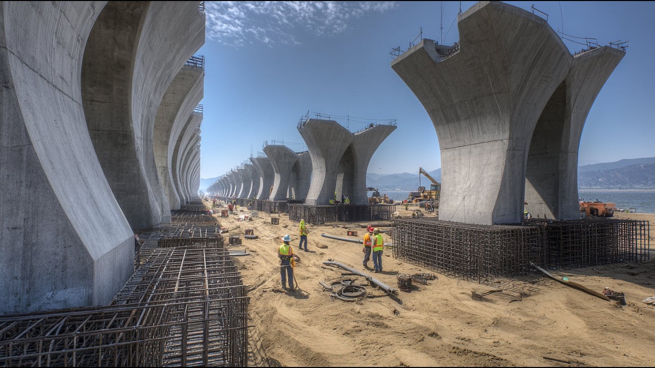 Inside China’s High-Speed Rail Bridge Factory—1,000-Ton Box Girders Built Fast. Engineering Doc