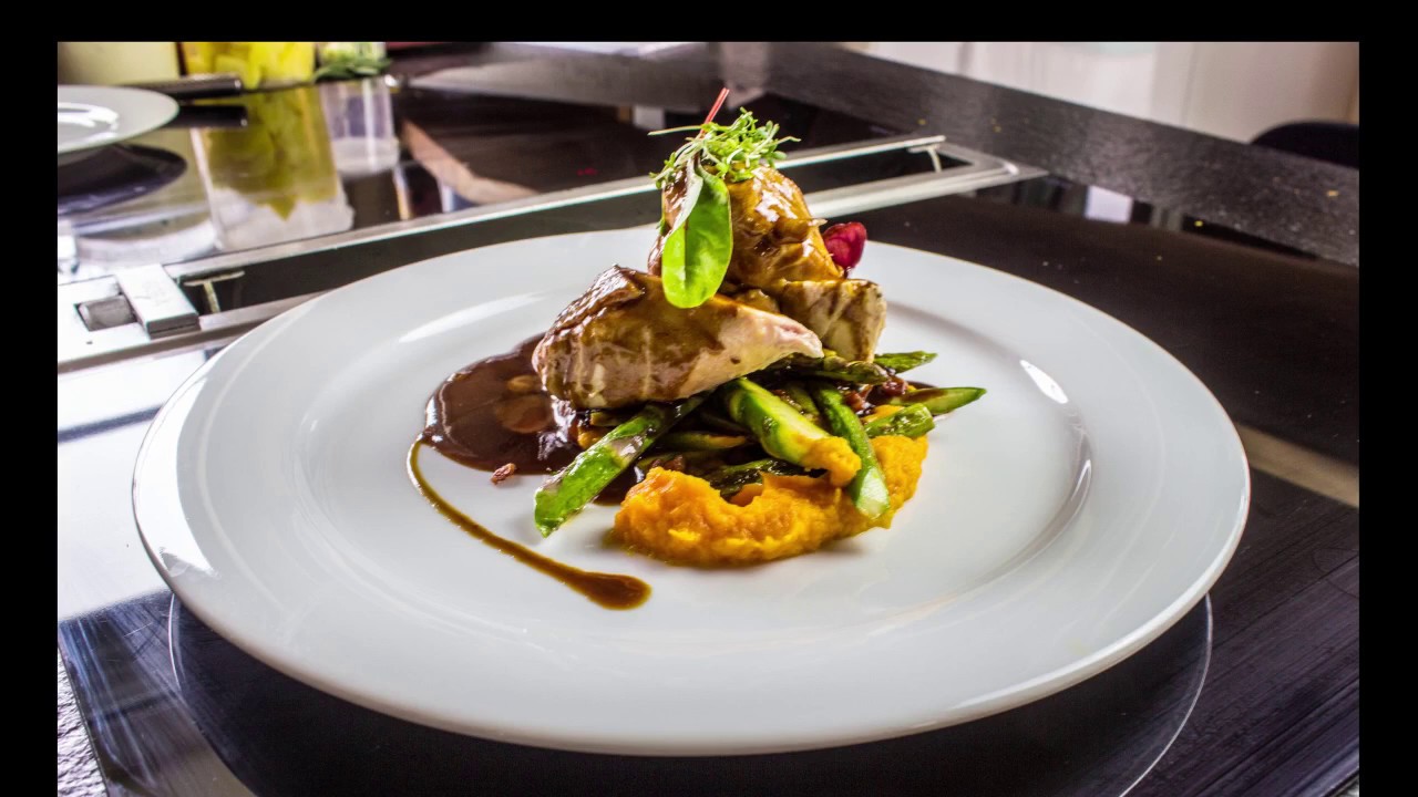 Maish&auml;hnchenbrust | Karottenp&uuml;ree | Spargel-Pancetta