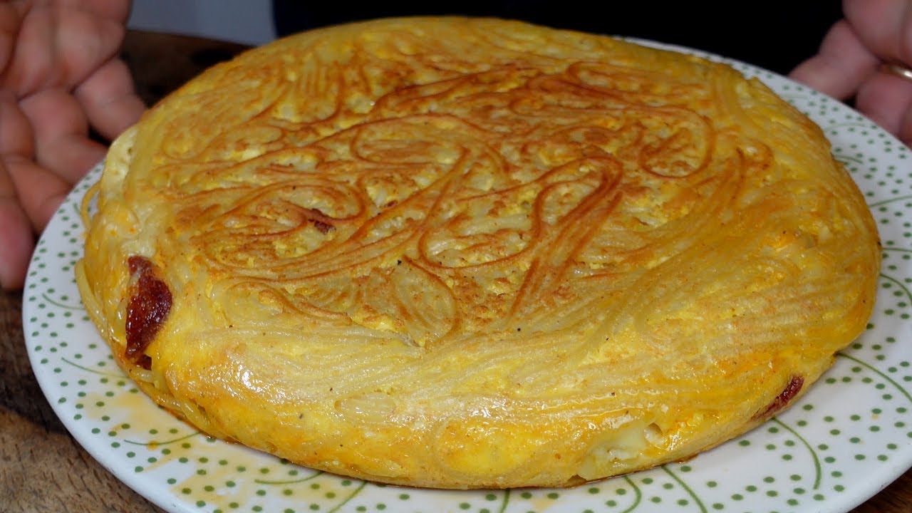 Frittata di Pasta con Salsiccia alla Calabrese: Un Viaggio di Sapori Autentici
