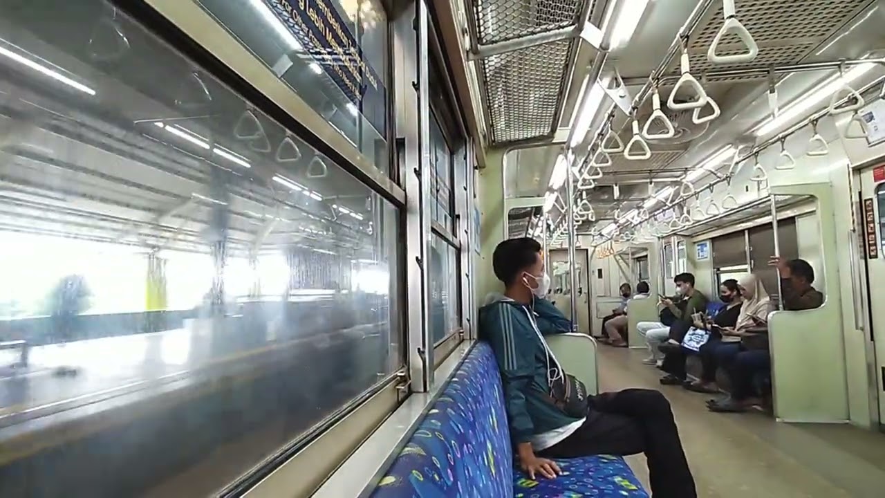 KRL Commuter Line 東京メトロ6000系6108F 窓展望 [Ride] Gambir駅を通過