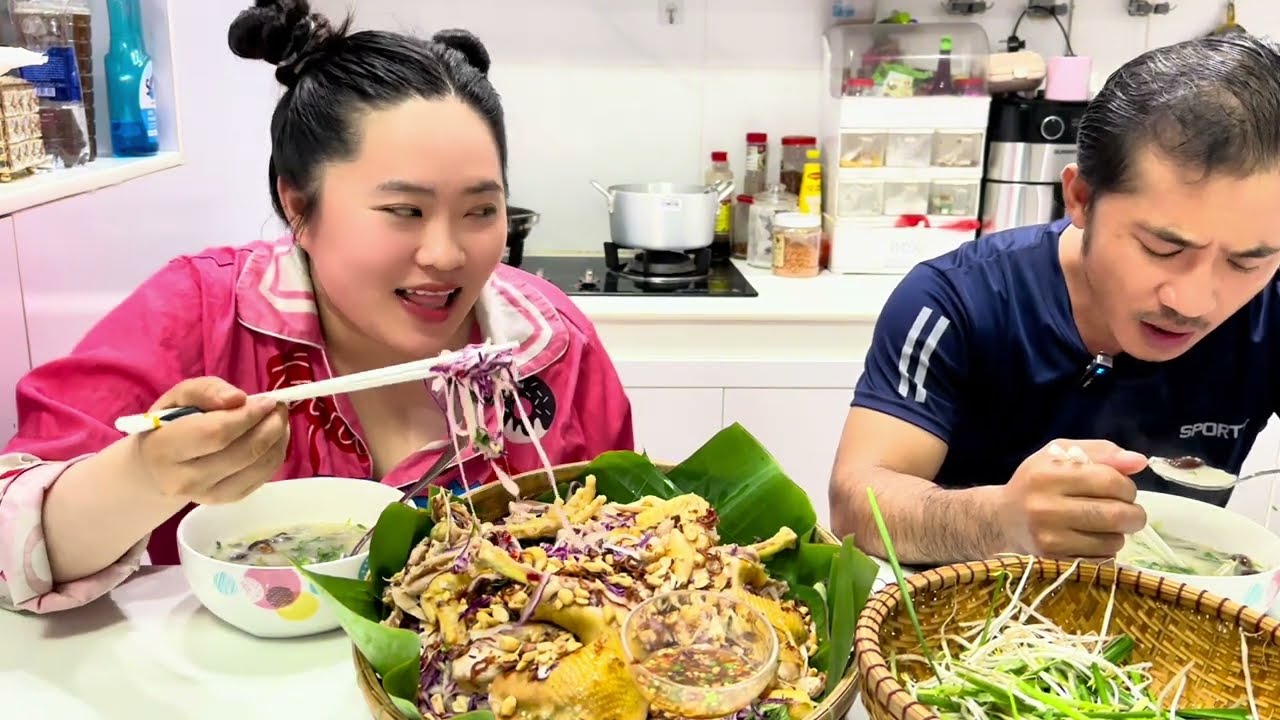 Cháo gà ngày mưa cùng gia đình em nha