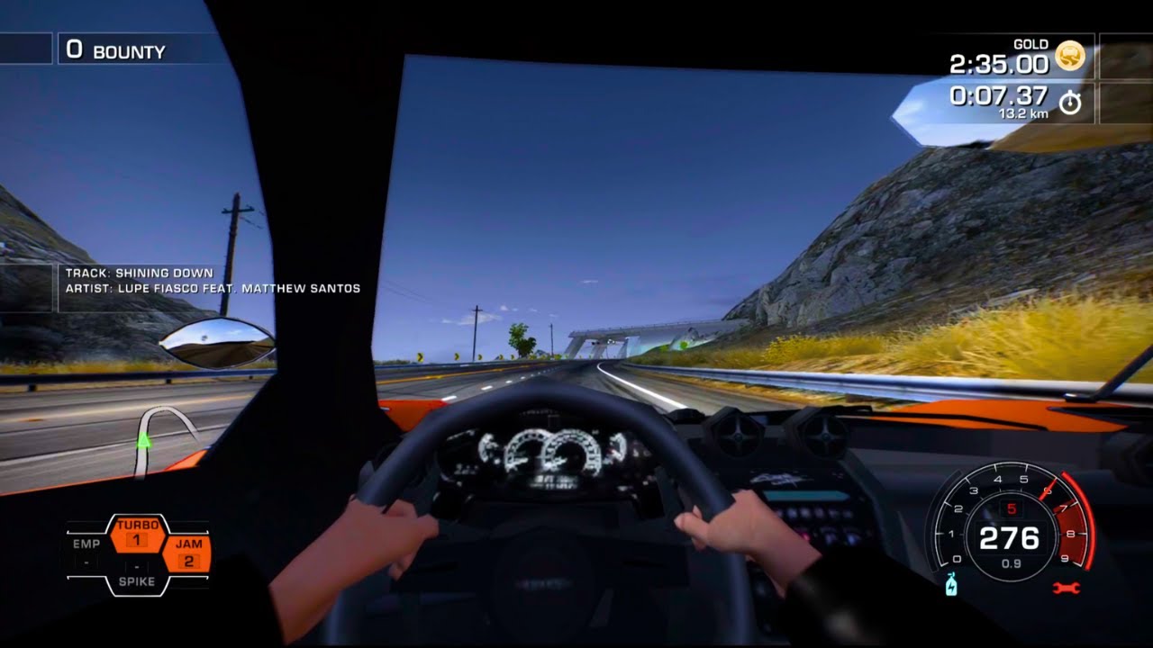 Playing Need For Speed Hot Pursuit Remastered on 1st and 3rd person cameras (Hardline+).