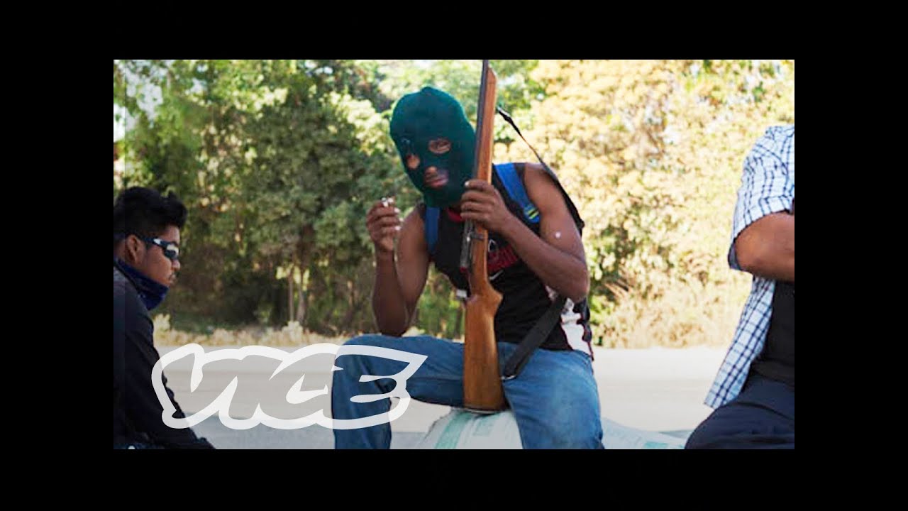 Mexican Vigilantes Stand Up Against Crime