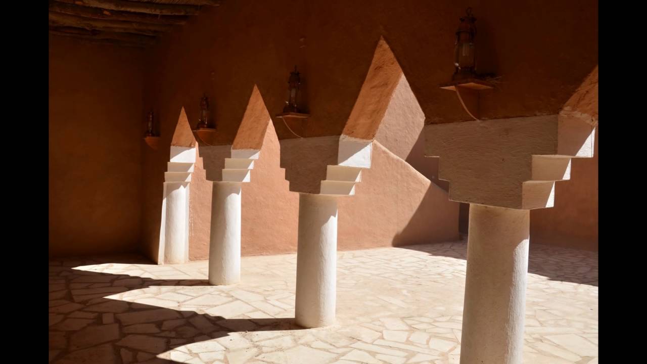 A Legacy of Traditional Mud Architecture of Wadi al-Dawasir, Saudi Arabia