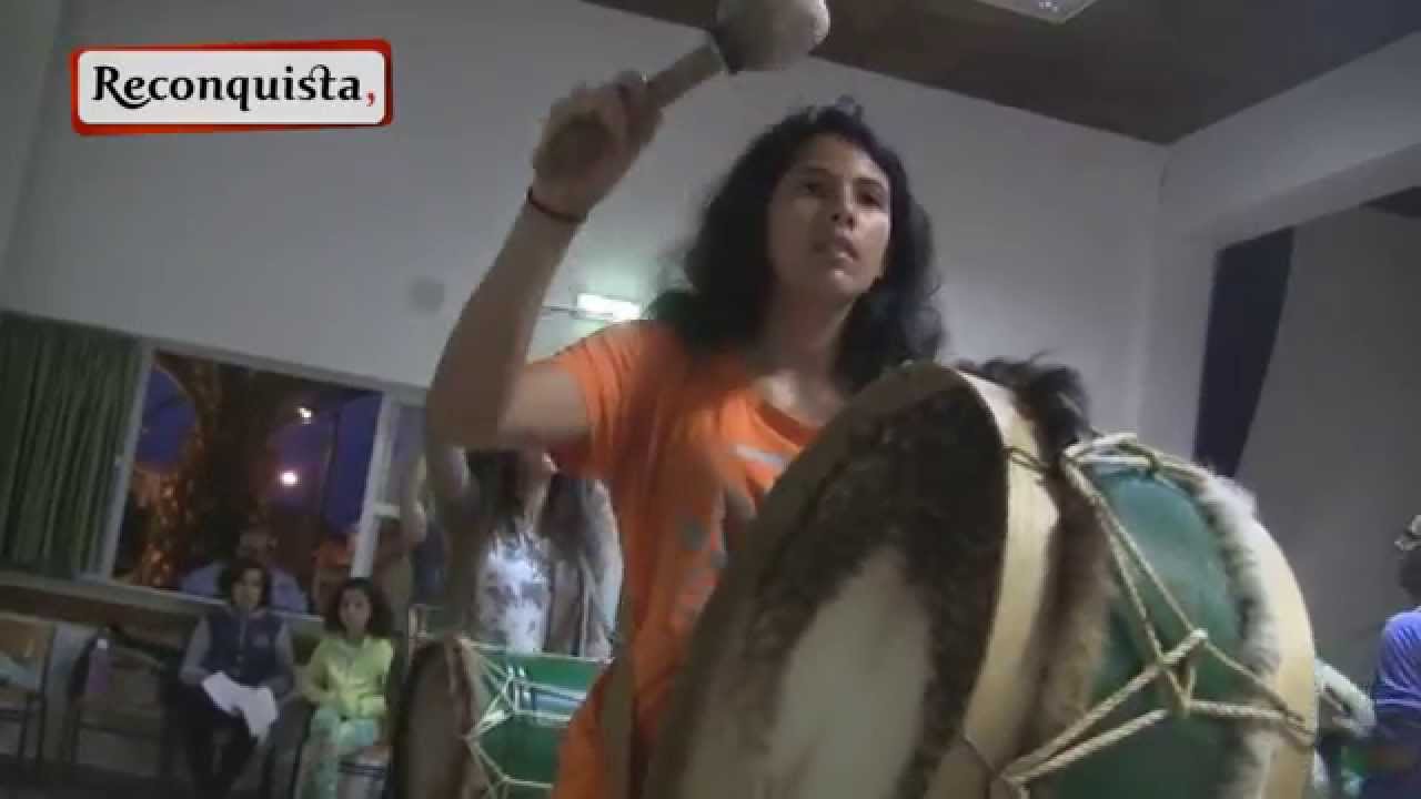 Chibatas com muita garra para os bombos
