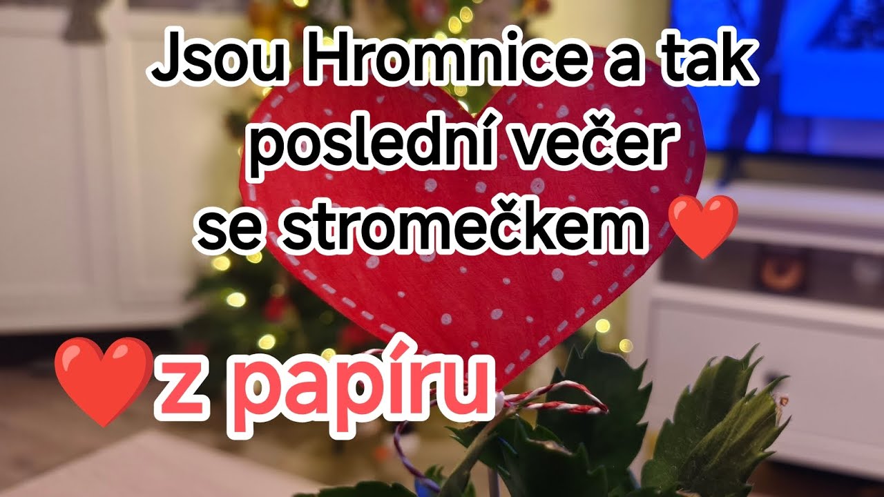 😍 Jsou Hromnice a tak poslední večer se stromečkem a srdíčko ze čtvrtky😊