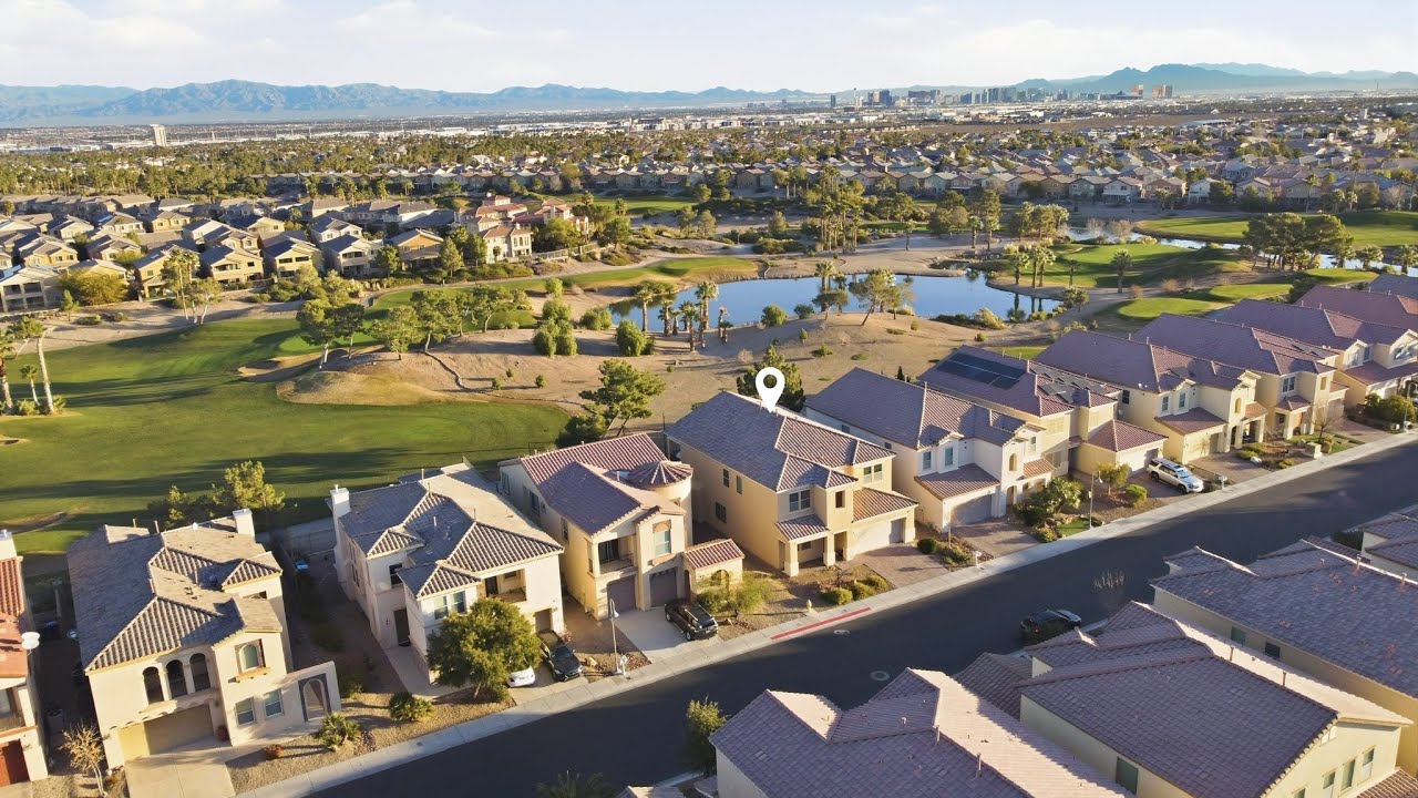 Luxury Golf Course Home Tour in Rhodes Ranch ⛳️ | Backing the 12th Hole Fairway View