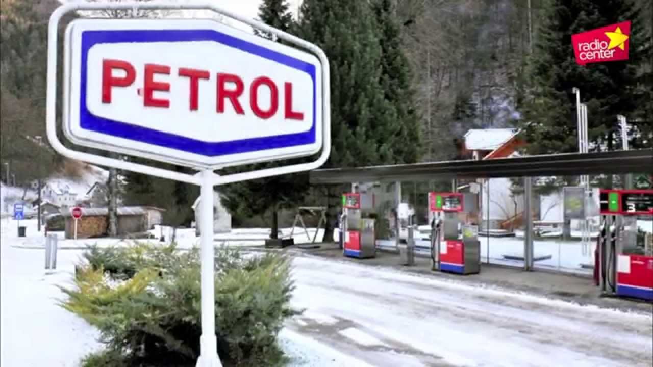 Norci na zvezi in benzin na obroke